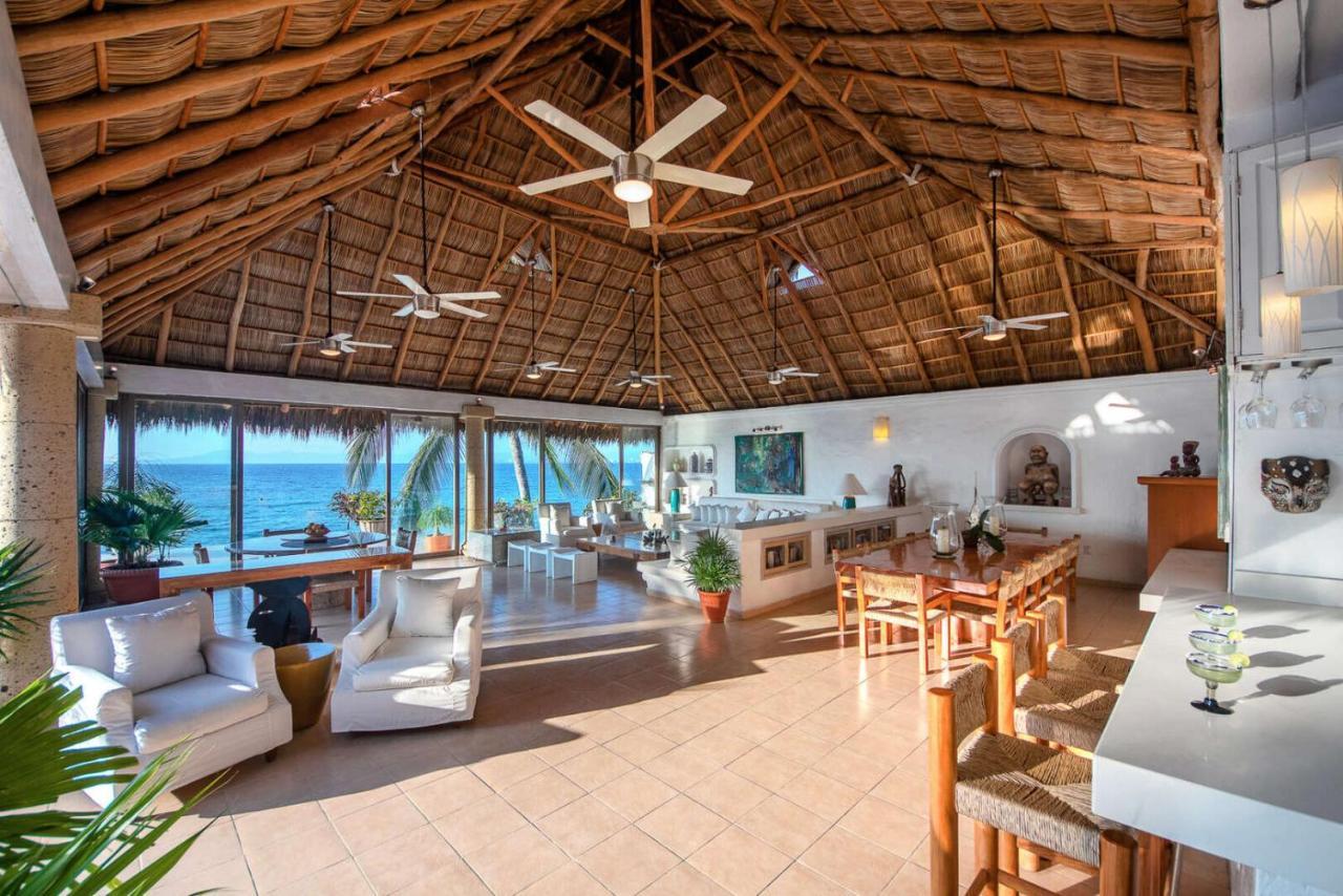 Beachfront Salinas House بويرتو فالارتا المظهر الخارجي الصورة
