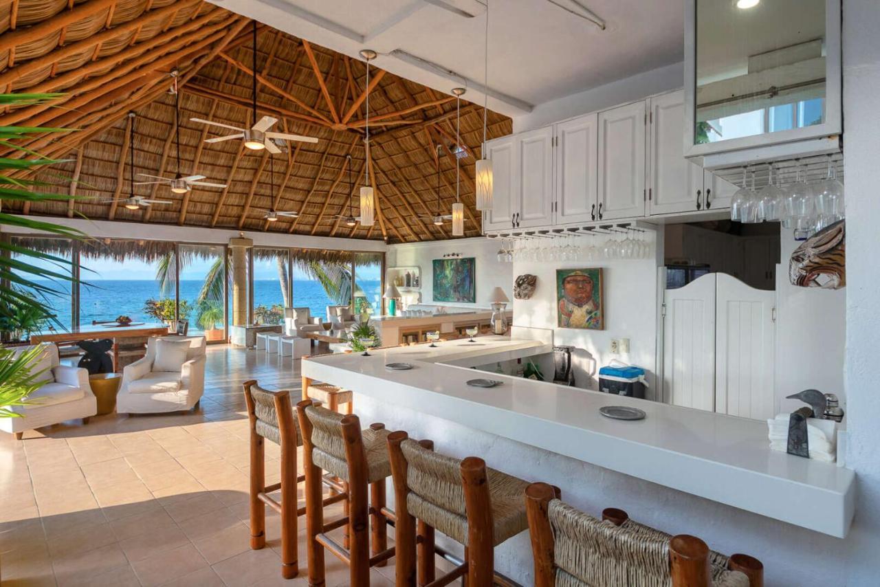 Beachfront Salinas House بويرتو فالارتا المظهر الخارجي الصورة